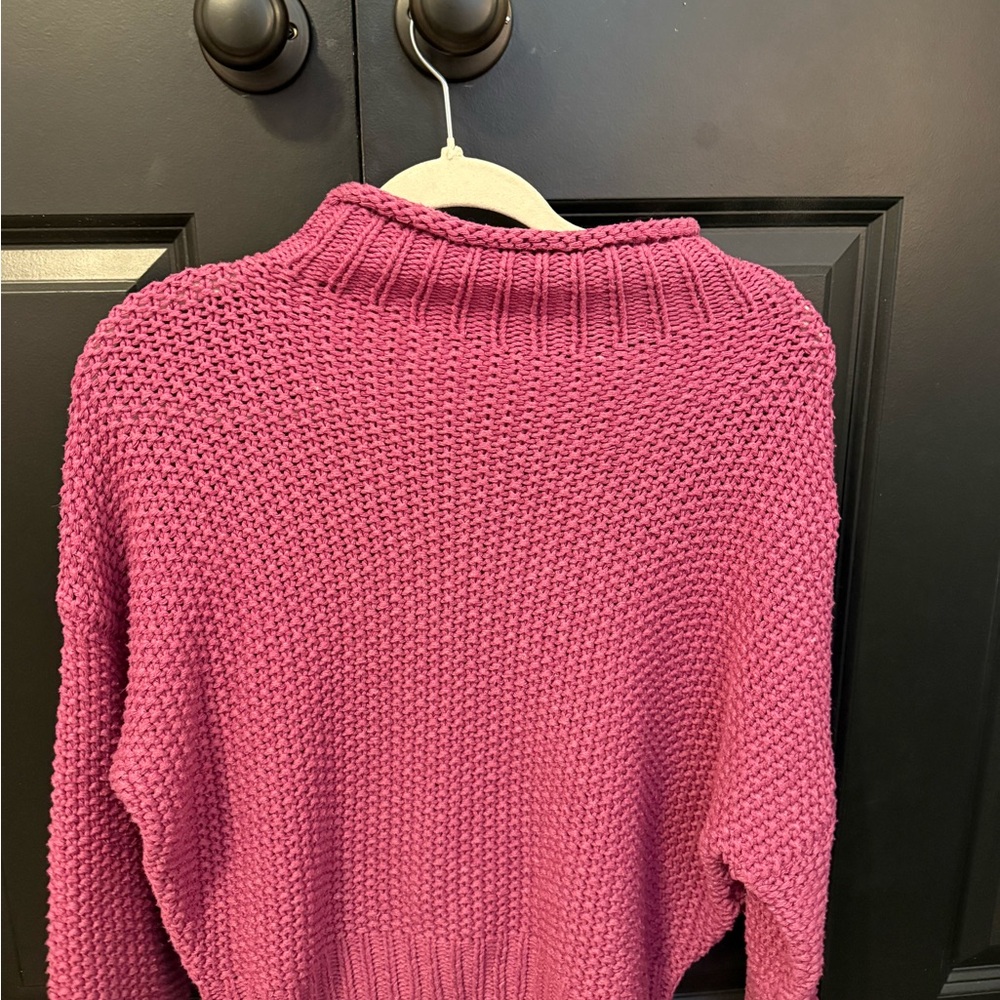 Elegant Fuchsia Knit Turtleneck Sweater